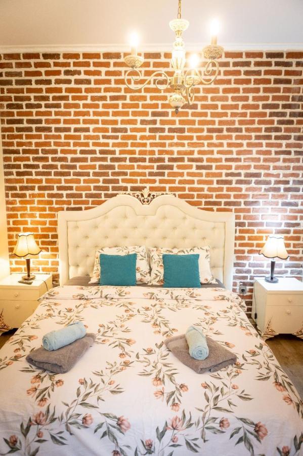 Piata'S Hidden Apartment Braşov Extérieur photo